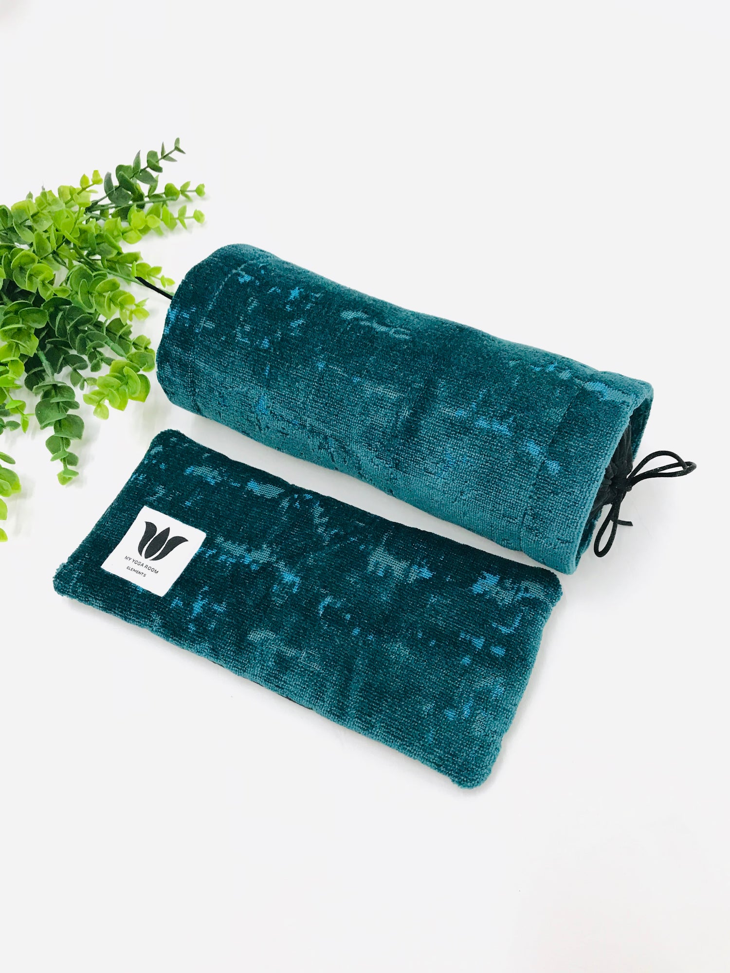 Gift yourself or someone special with plush neck roll with matching luxury eye pillow