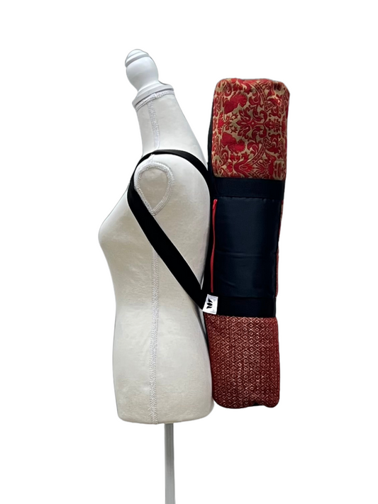 Red Zipper Yoga Mat Bag | Royal Claret