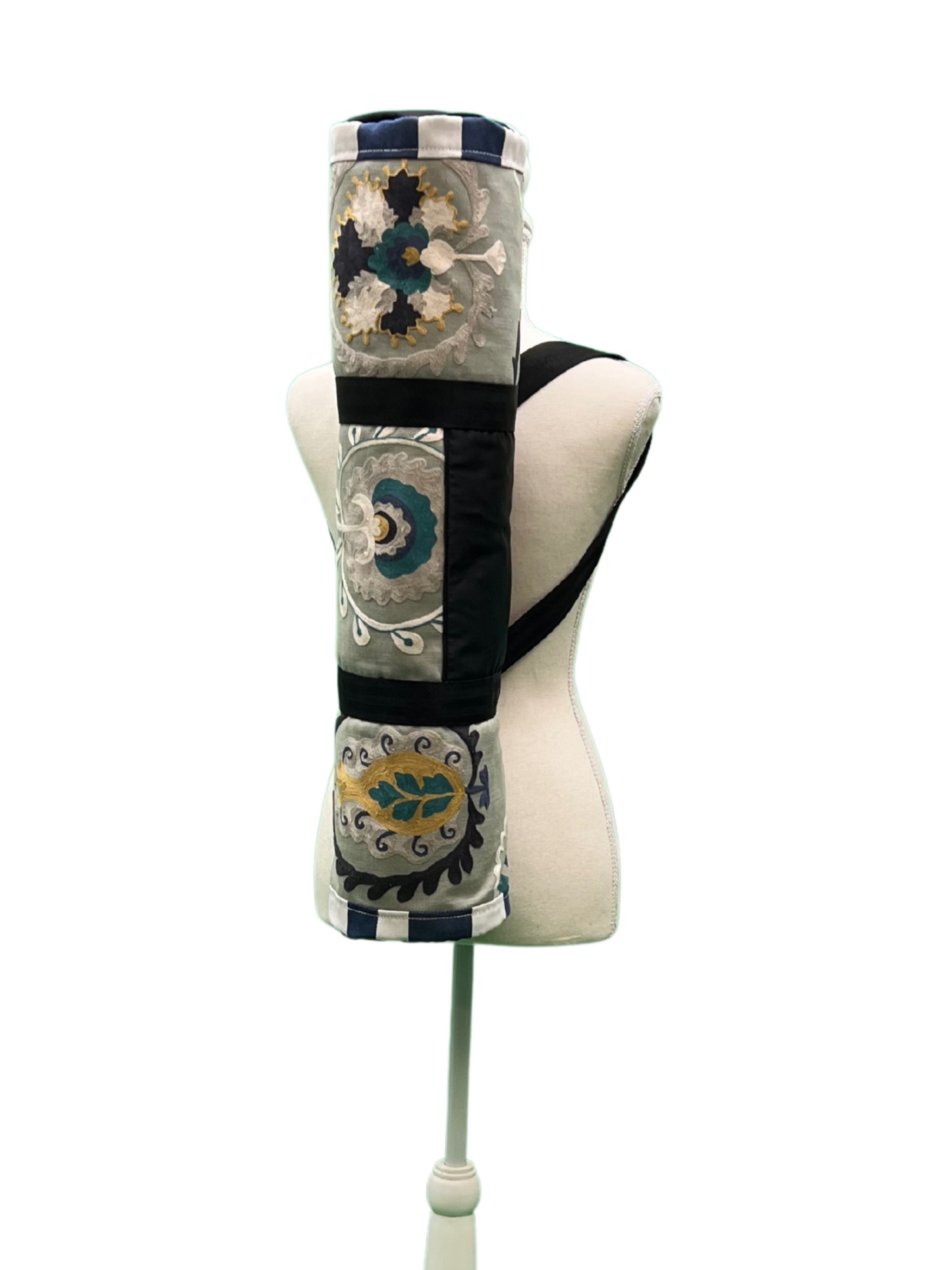 Red Zipper Yoga Mat Bag | Sage Green Mandala