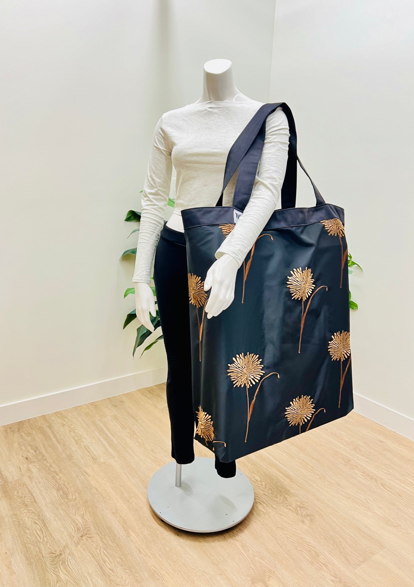 Yoga Tote | Bronze Flower