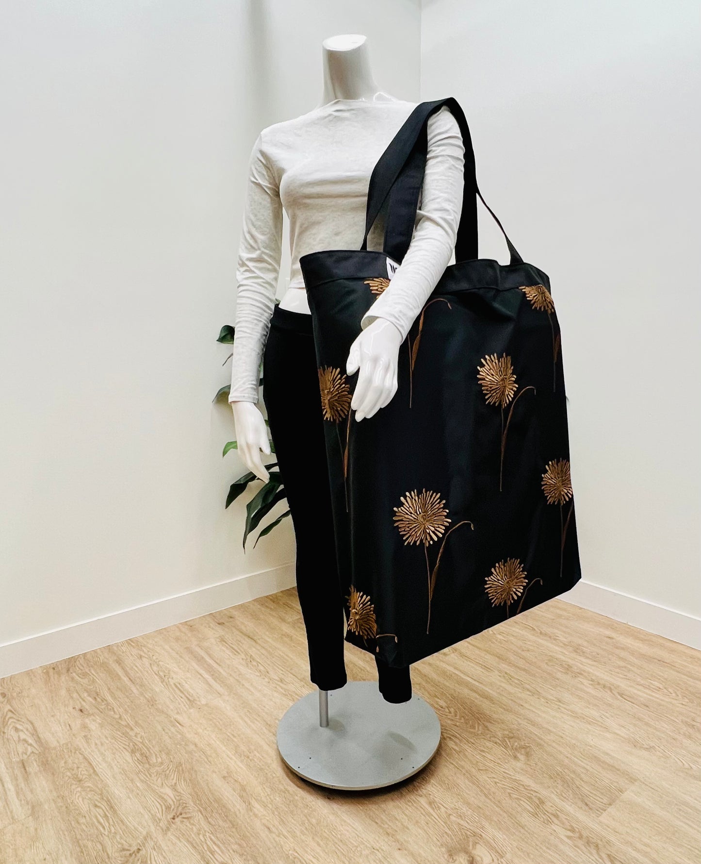 Yoga Tote | Bronze Flower