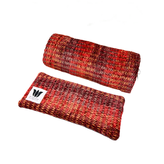 YOGA GIFT SET | Neck Roll & Eye Pillow