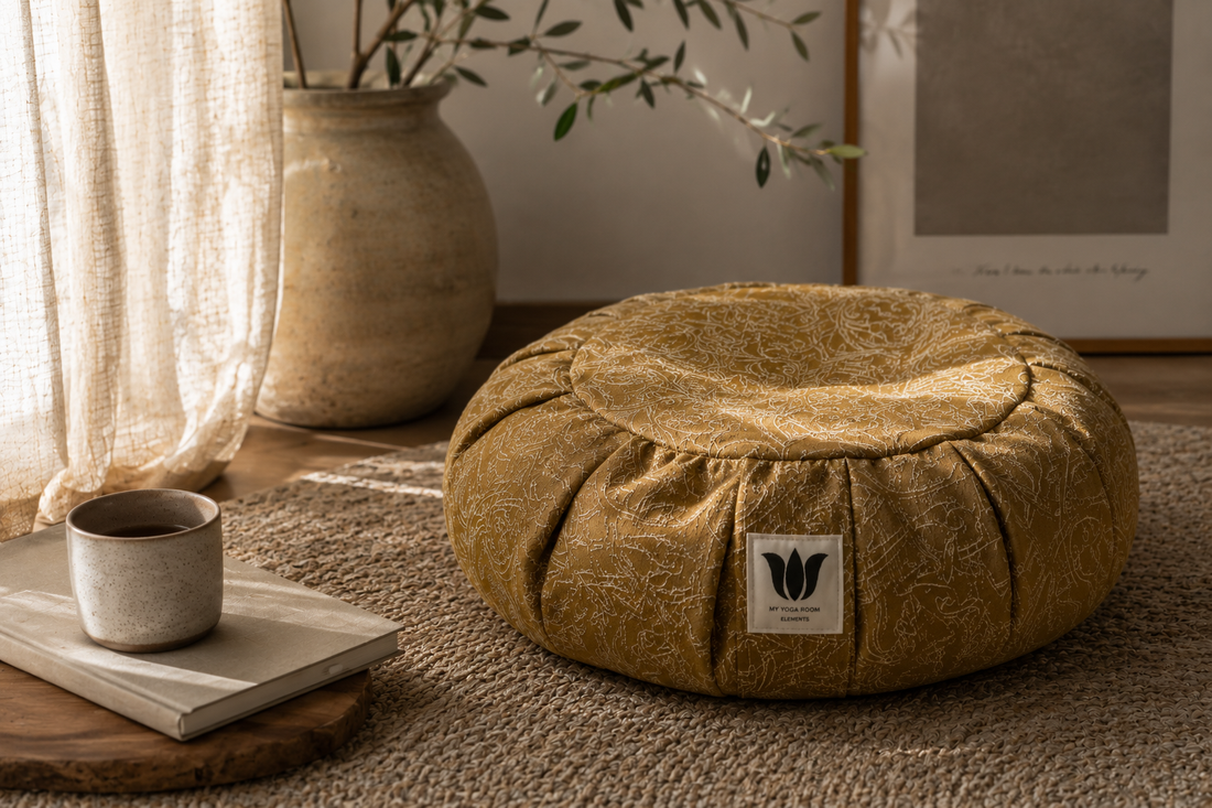 gold scroll round meditation seat