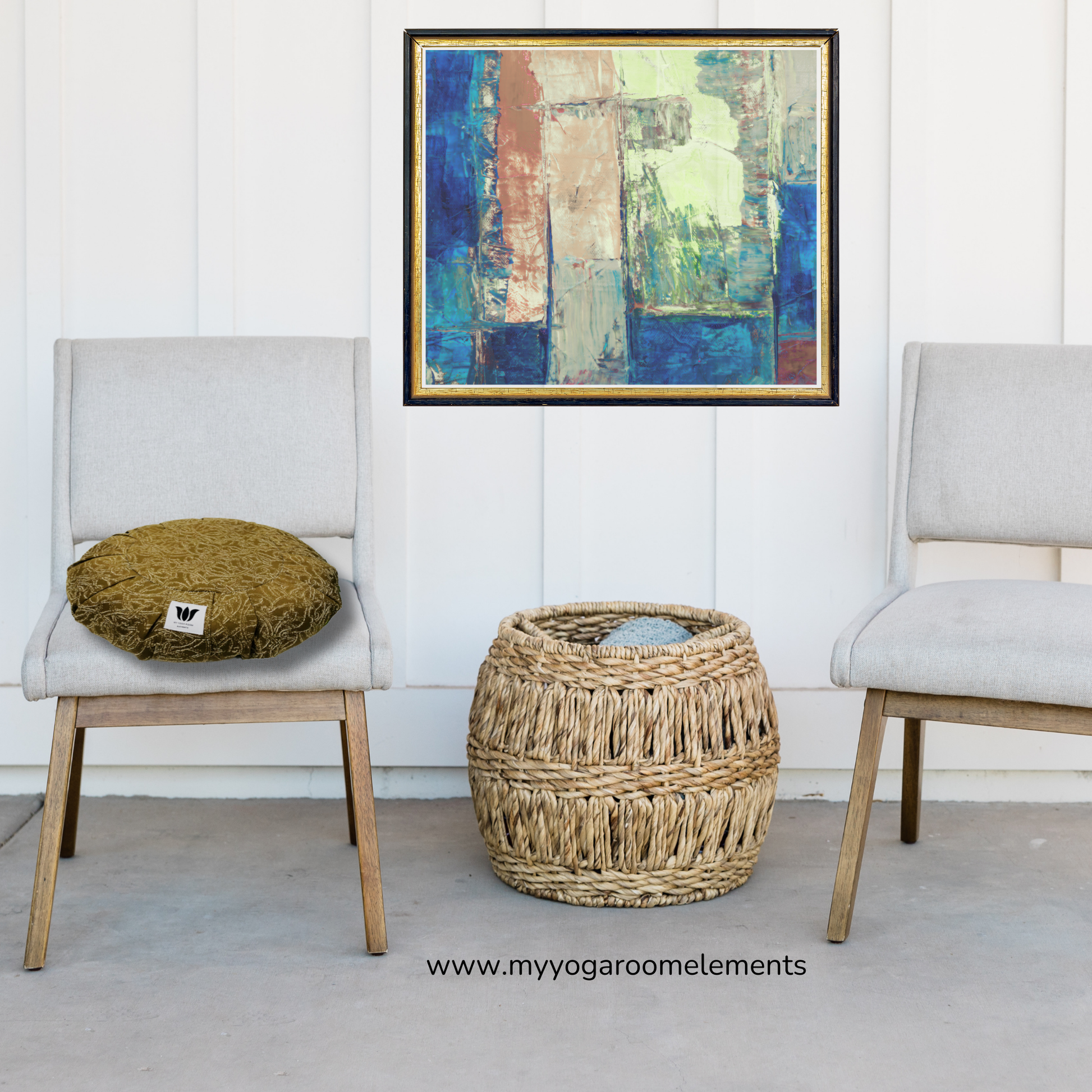 Meditation Seat Gold Script Lifestyle Image 1 My Yoga Room Elements