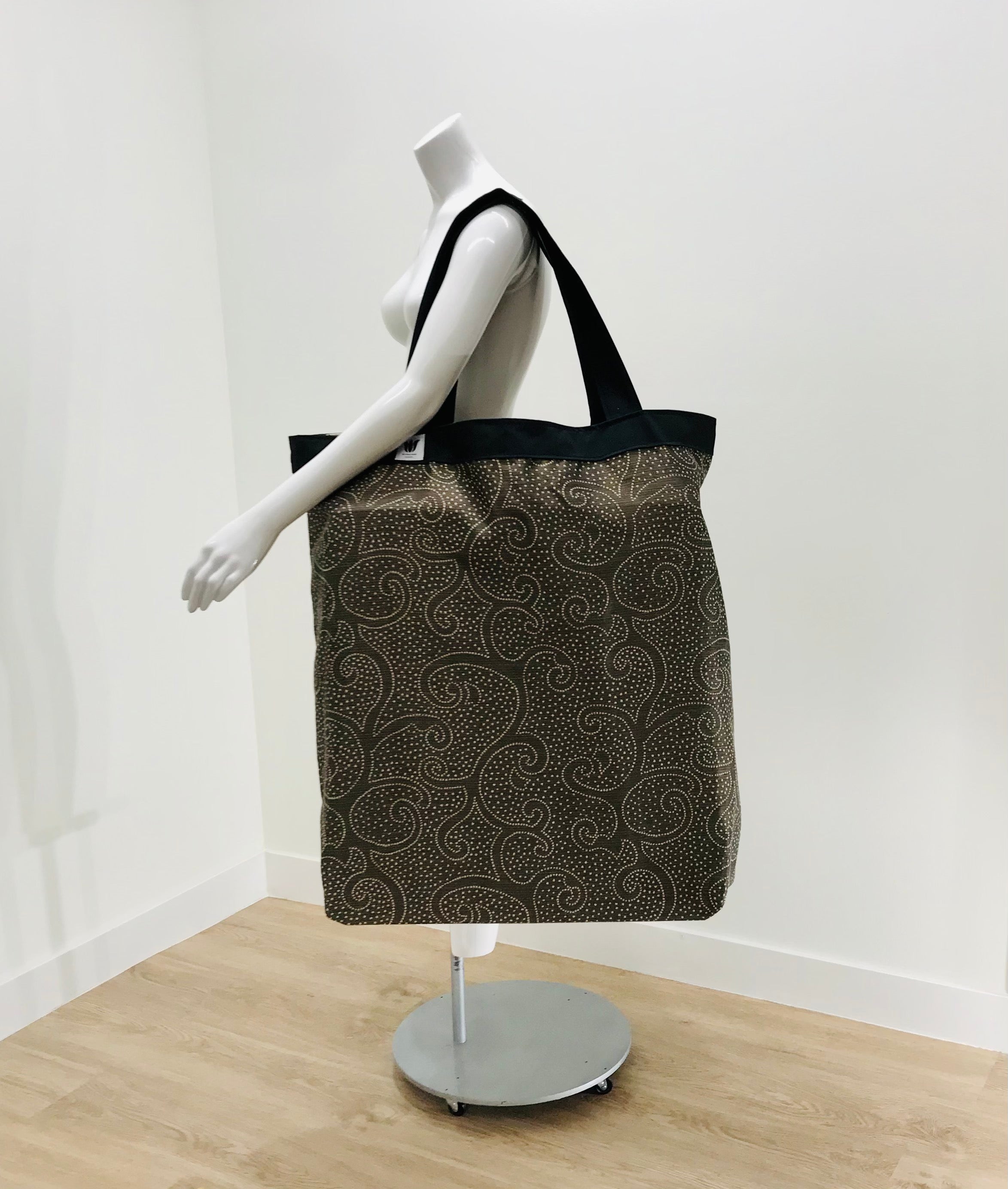 Green Gold Modern Graphic  Yoga Tote – My Yoga Room Elements