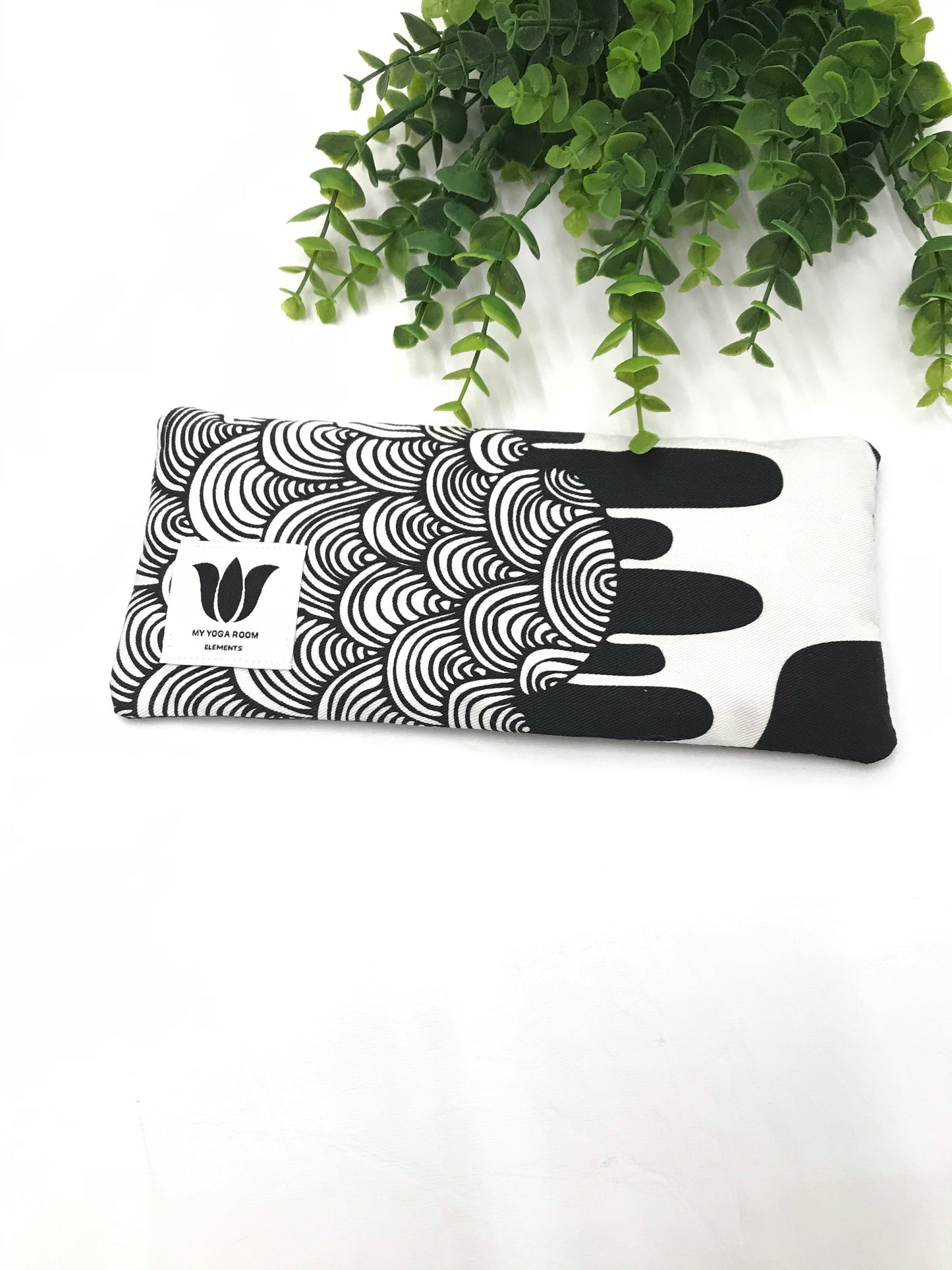Yoga pillow, unscented, therapeutically weighted to soothe eye strain and stress or enhance your savasana. Handcrafted in Canada by My Yoga Room Elements. Blue modern graphic print and bamboo fabric.